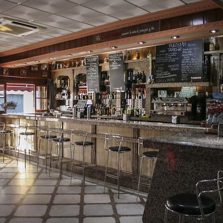 Hostal El Emigrante Dos Hermanas Eksteriør billede