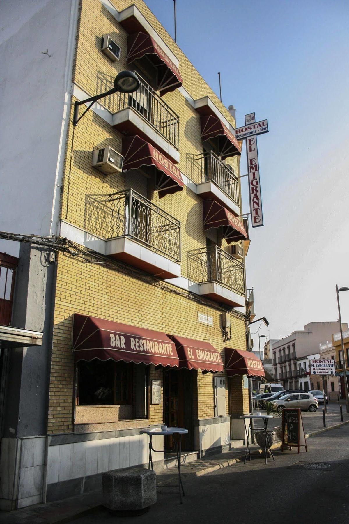 Hostal El Emigrante Dos Hermanas Eksteriør billede