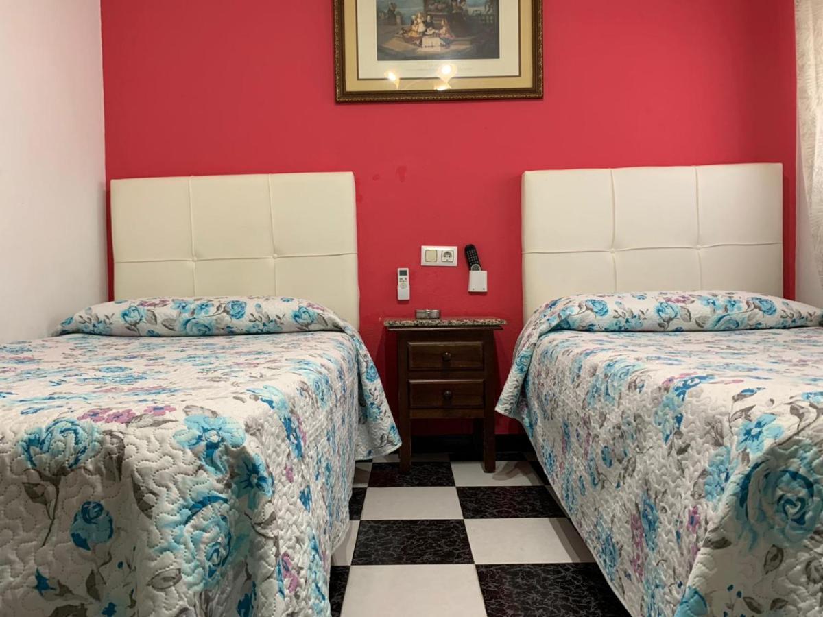 Hostal El Emigrante Dos Hermanas Eksteriør billede