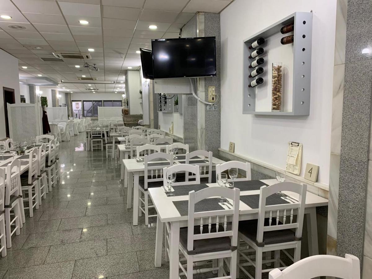 Hostal El Emigrante Dos Hermanas Eksteriør billede