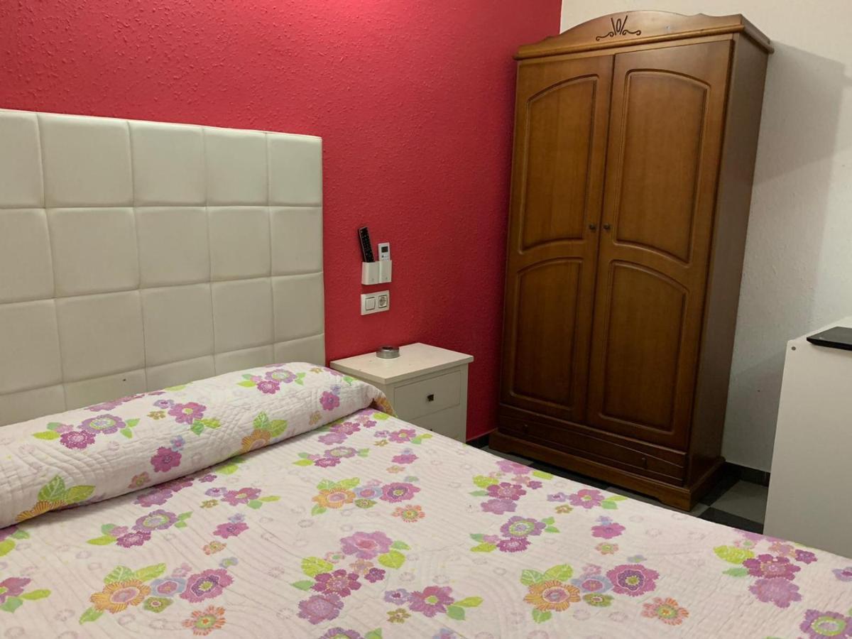 Hostal El Emigrante Dos Hermanas Eksteriør billede